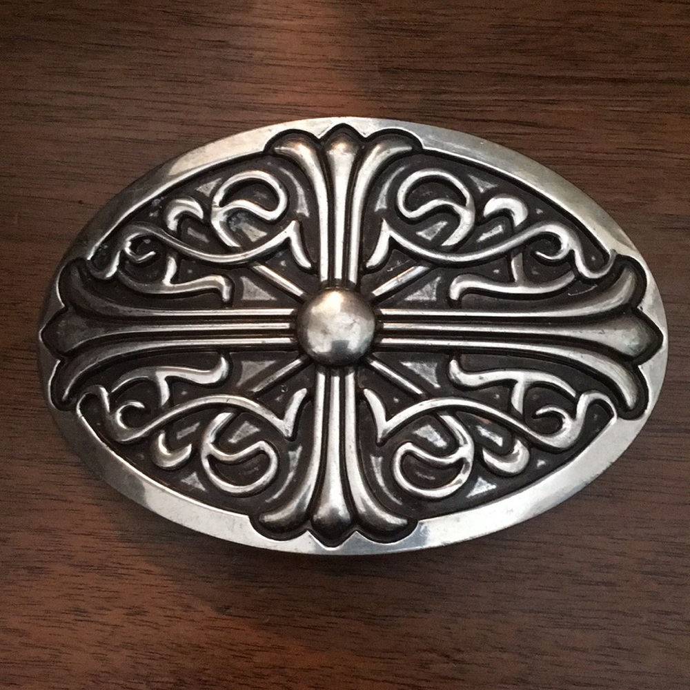 Belt buckle